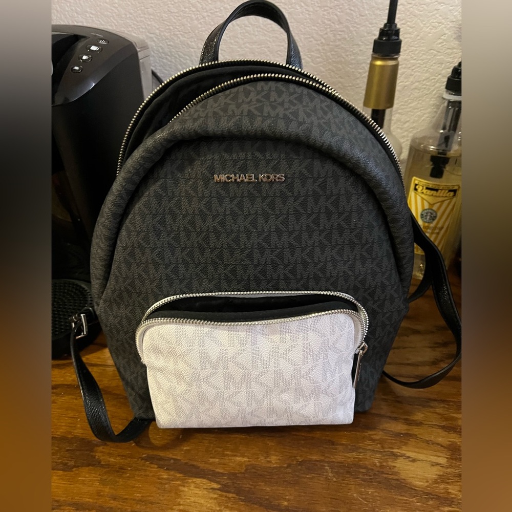Michale Kors back pack